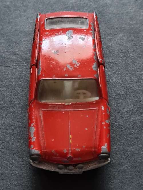 Matchbox Volkswagen 1600TL no. 67 Lesney (made in England) - as per photograph