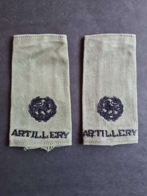 2 x Rhodesian Artillery Epaulettes - as per photograph
