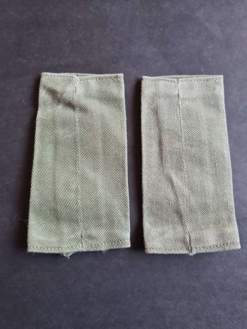 2 x Rhodesian Artillery Epaulettes - as per photograph