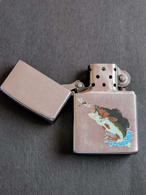 Zippo Lighter Fish Bradford PA made in USA (needs gas) - as per photograph