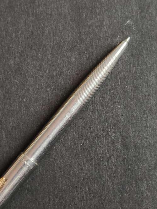 Vintage Parker Jotter Ballpoint Pen made in England  (engraving on cap) - as per photograph