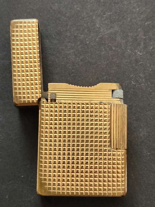 Vintage St. Dupont Lighter - made in France 450 mm x 350 mm - as per photograph