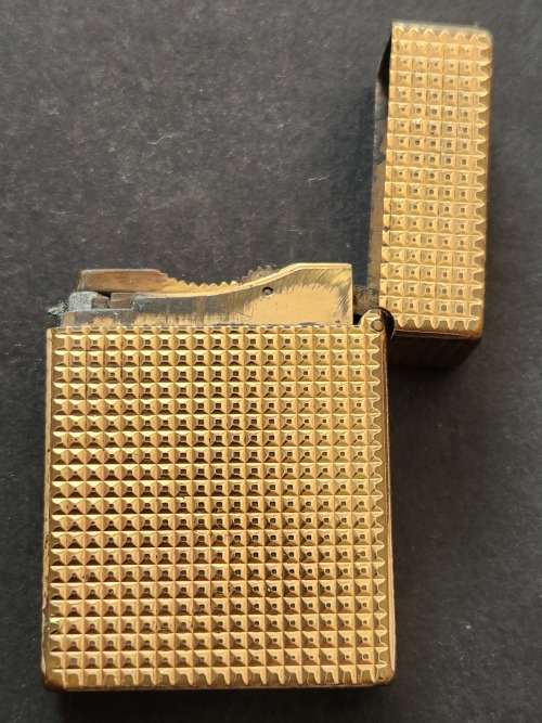 Vintage St. Dupont Lighter - made in France 450 mm x 350 mm - as per photograph