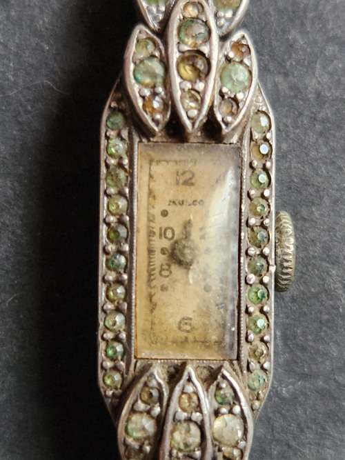 Vintage Ladies Watch (not working) - as per photograph
