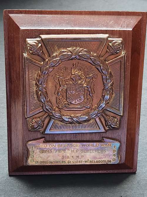 World War II Death Plaque died on Service - World War 86937 KPL H.P. Scheepers S.A.K.M.P. 1939-1945
