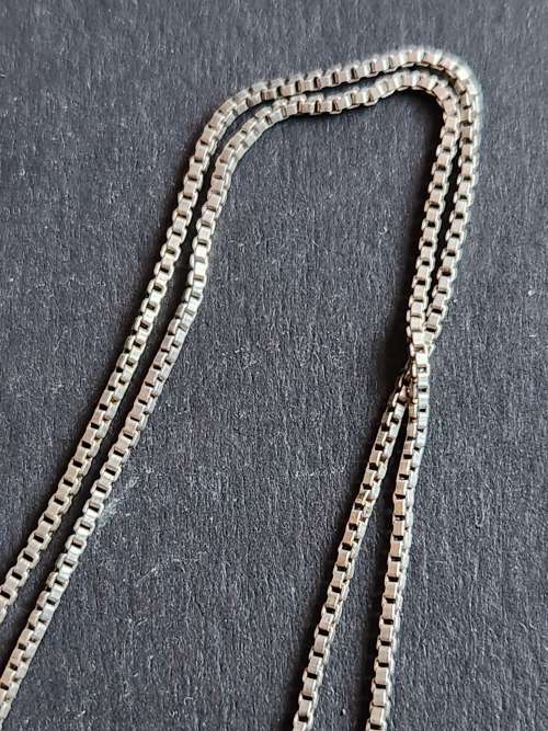 Sterling Silver Chain with Pendant (weight with stone 13g) - as per photograph