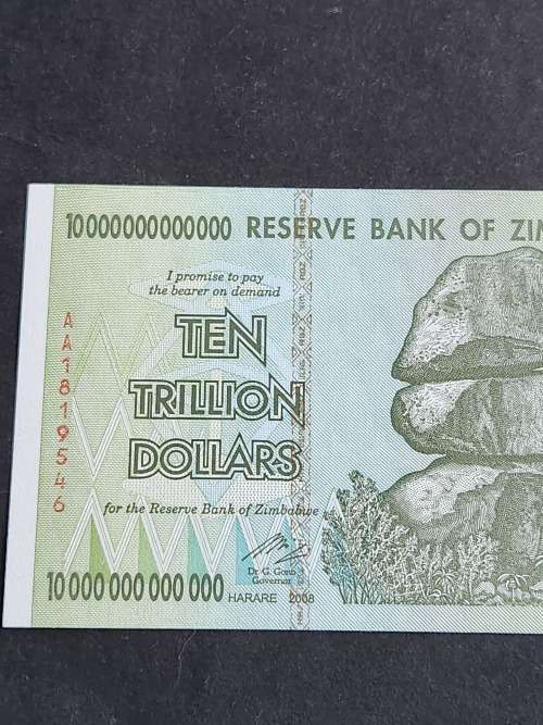 Reserve Bank of Zimbabwe 10 Trillion Dollars Harare 2008 BU - as per photograph