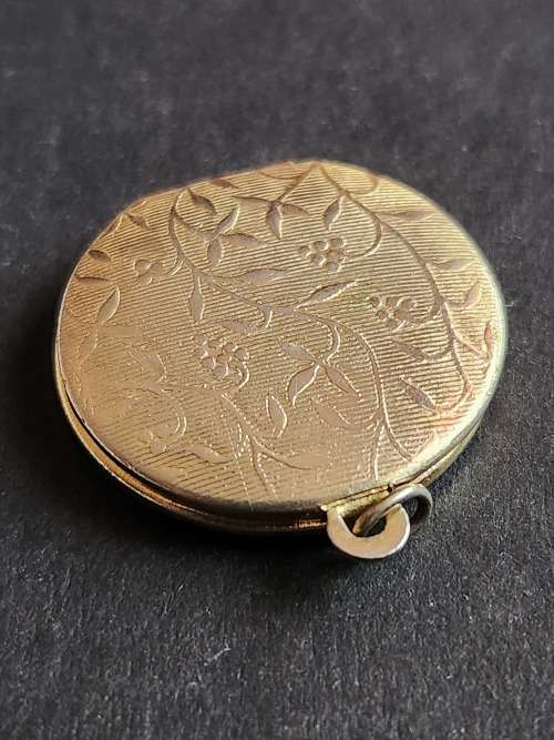 Vintage Gold Plated  Locket - as per photograph