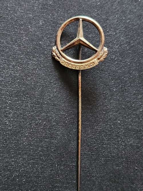 Gold Plated Silver Mercedes Benz Stick Pin (.835 Silver) 1.5g - as per photograph