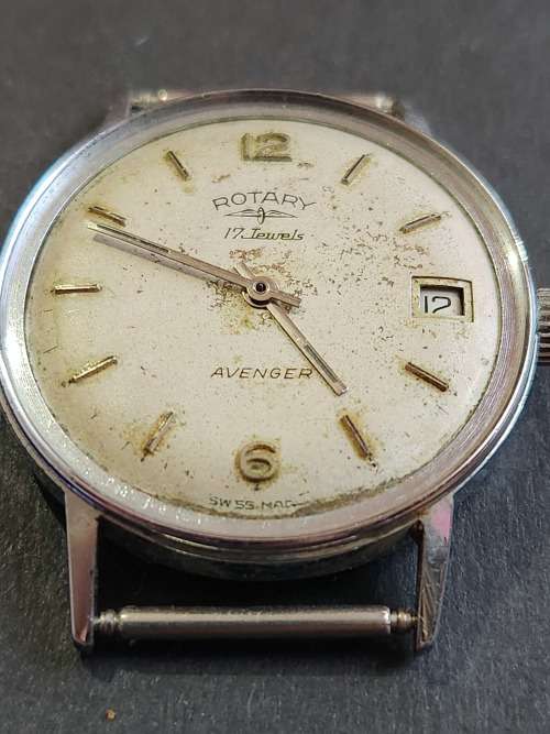 Vintage Men`s Rotary 17 Jewels Avenger Mechanical Wrist Watch (not working) - as per photograph