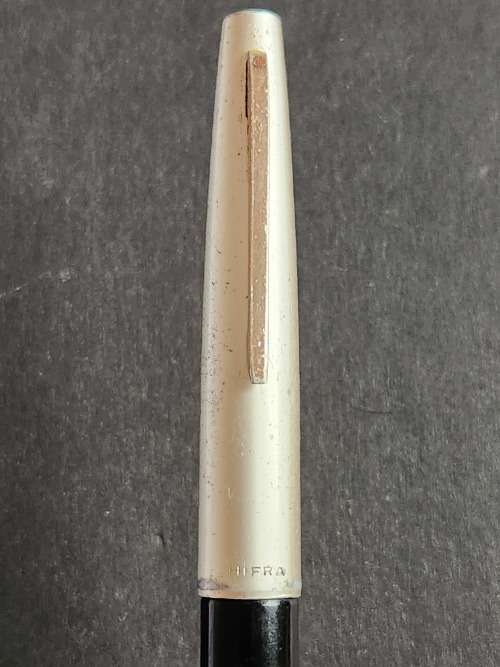Vintage Hifra Fountain Pen (nice condition) needs ink - as per photograph