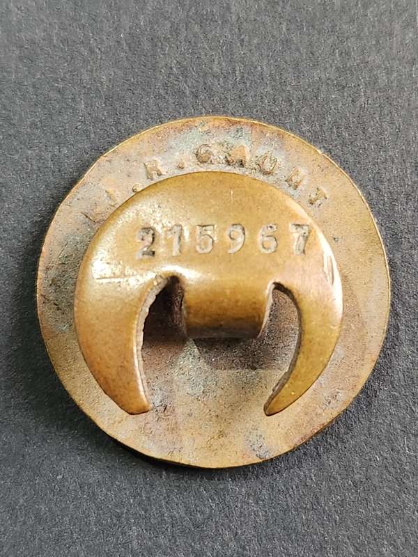 Comrades of the Great War Lapel Badge - as per photograph