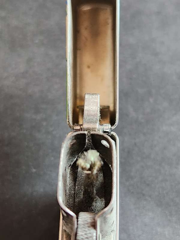 Vintage Zippo Frog Lighter made in USA (needs gas ) - as per photograph