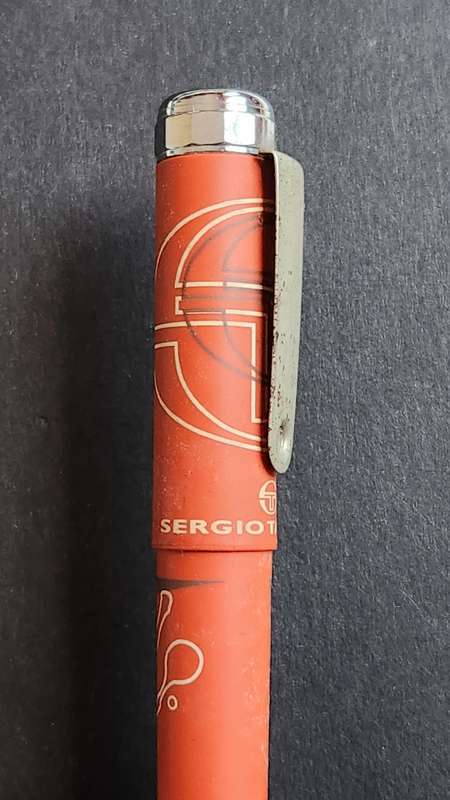 Sergio Tacchini Fountain Pen needs ink(needs refill) - as per photograph