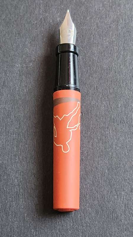 Sergio Tacchini Fountain Pen needs ink(needs refill) - as per photograph