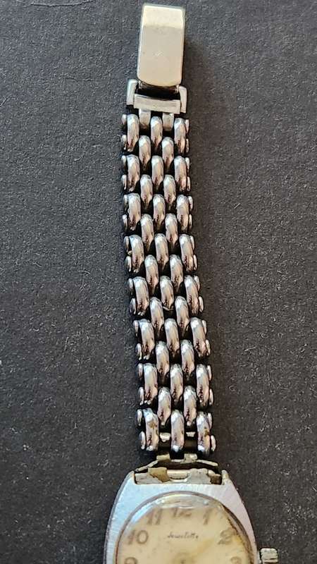 Vintage Ladies Jewelette 21 Jewels Shock Proof Antimagnectic Wrist Watch (not working) as per photo