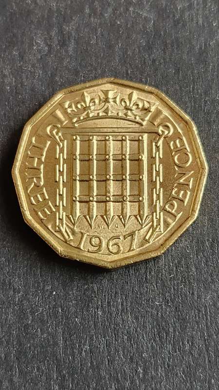 UK Threepence 1967 BU - as per photograph