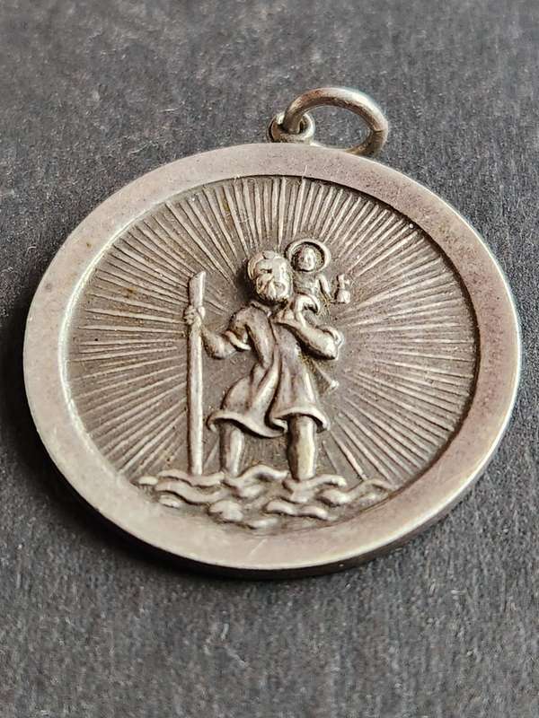 Sterling Silver Saint Christopher Pendant 8.4 grams - as per photograph