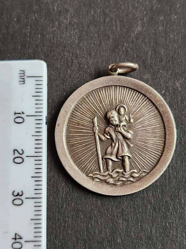 Sterling Silver Saint Christopher Pendant 8.4 grams - as per photograph