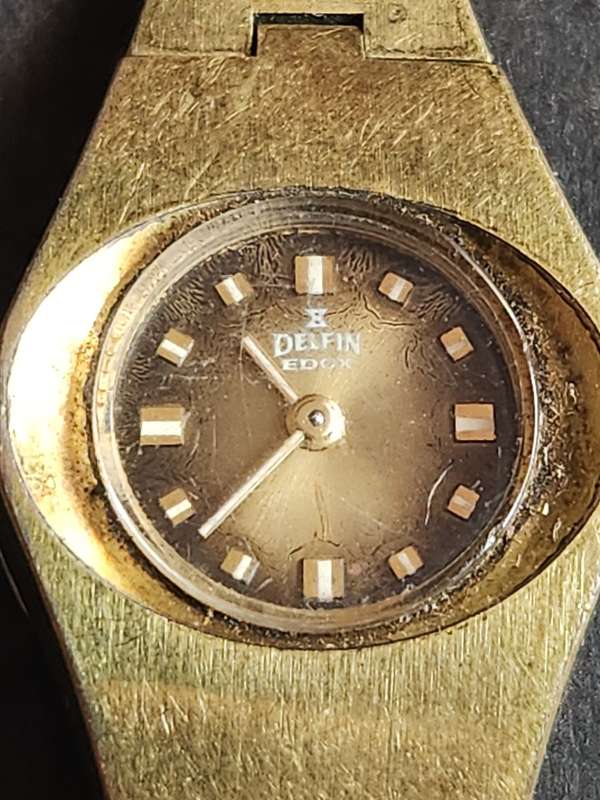 Vintage Ladies Delfin Edox Swiss made Mechanical Wrist Watch (not working) nice condition