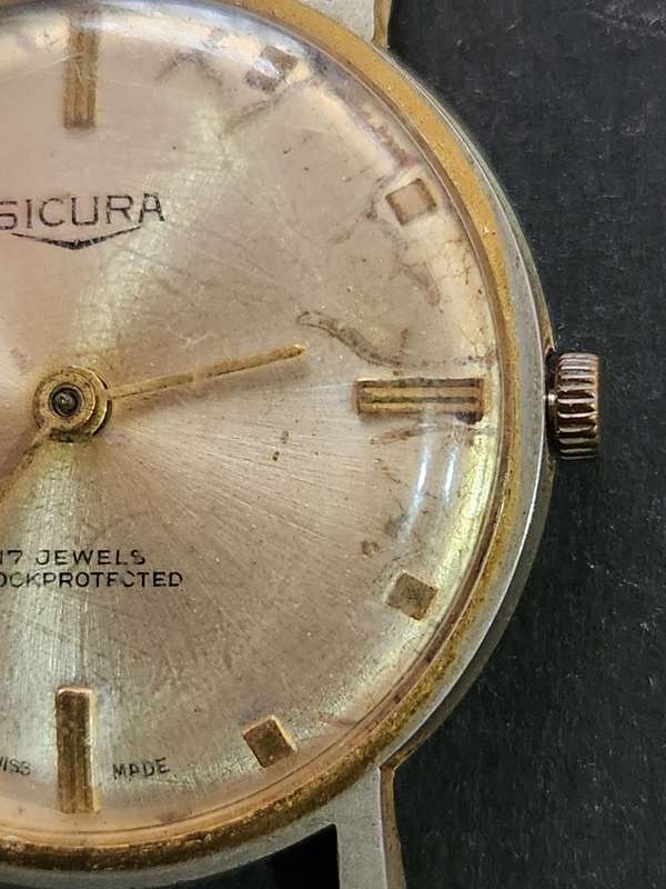 Vintage Sicura 17 Jewels Shock Protected Swiss made Men`s Wrist Watch (not working) - as per photo