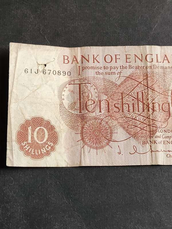 Bank of England 10 Shillings (tear top left side of note) - as per photograph