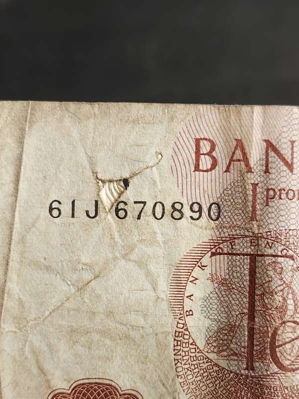 Bank of England 10 Shillings (tear top left side of note) - as per photograph