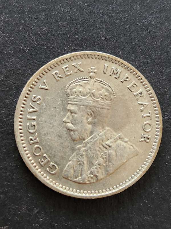 Union Sixpence 1933 - as per photograph