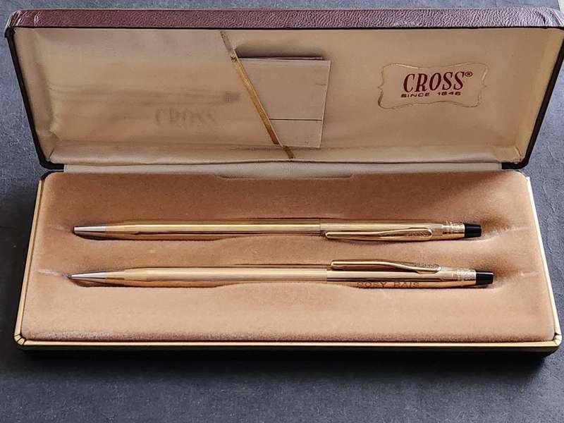 Vintage Cross Pen/Pencil Set 1/20 10kt Rolled Gold - made in Ireland (excellent condition) engraved