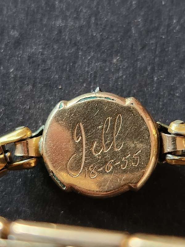Vintage Ladies Omega Wrist Watch 80 Microns 17 Jewels Swissmade (not working) - as per photograph