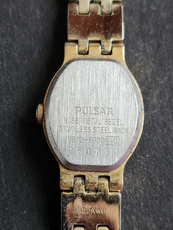 Vintage Ladies Pulsar Quartz Watch (not working) - as per photograph
