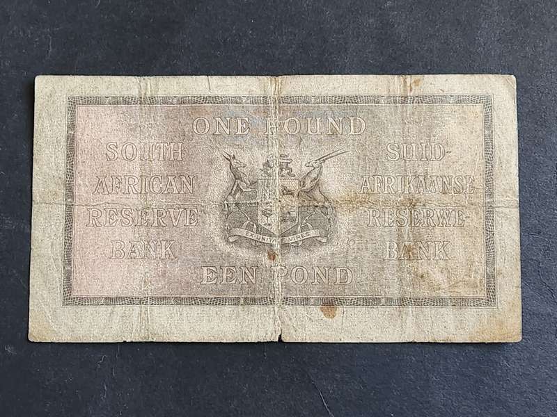 MH de Kock One Pound 6 September 1946 1st issue (tears) - as per photograph