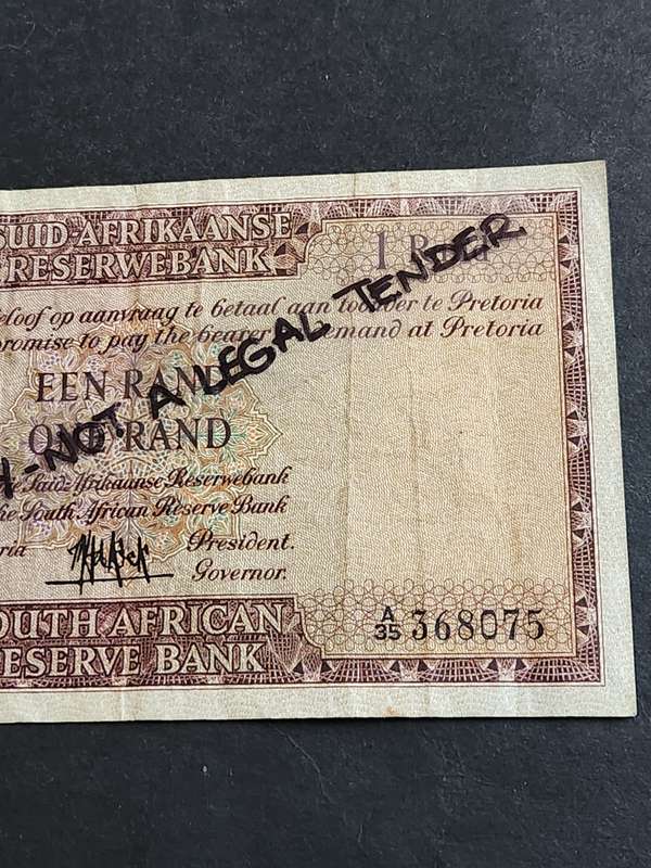 MH de Kock One Rand 1st issue 1961 (nice condition) - as per photograph