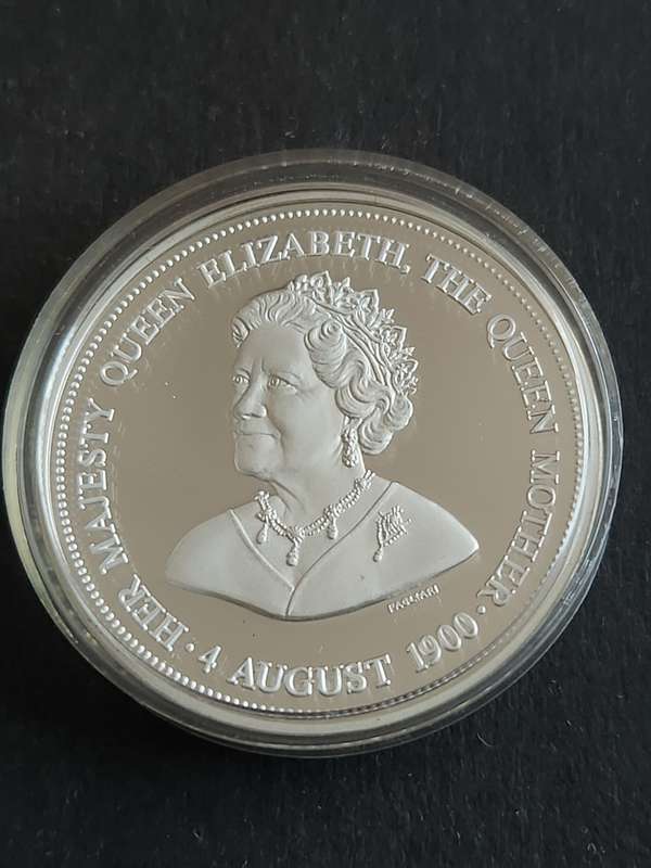 Sterling Silver Medallion to Commemorate her Majesty Queen Elizabeth the Queen Mother`s 80th Birthda
