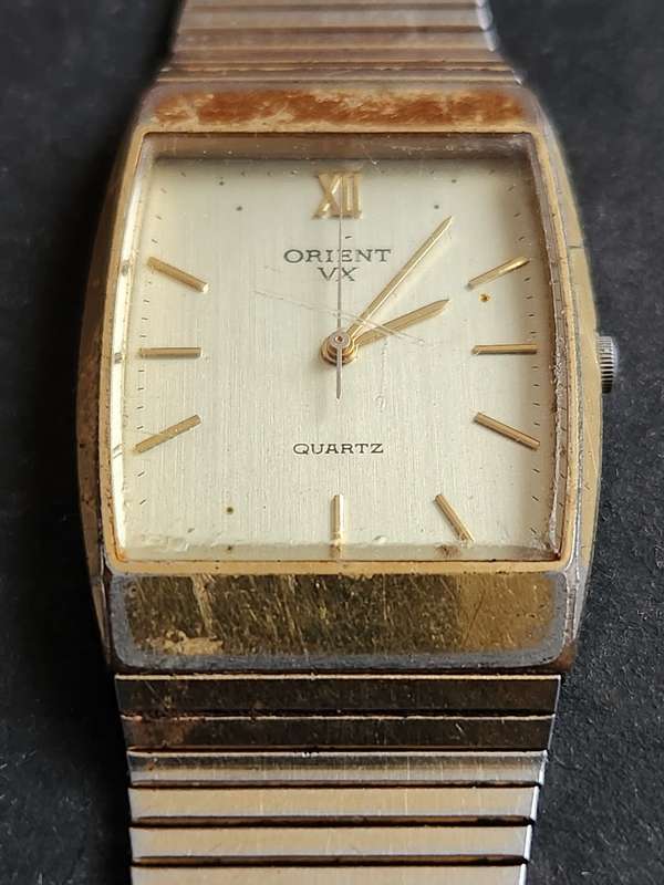 Vintage Men`s Orient VX Quartz Watch (not working) - as per photograph