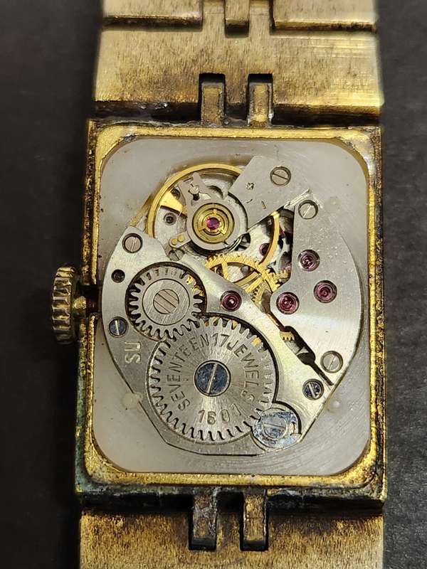 Vintage 17 jewel watch top