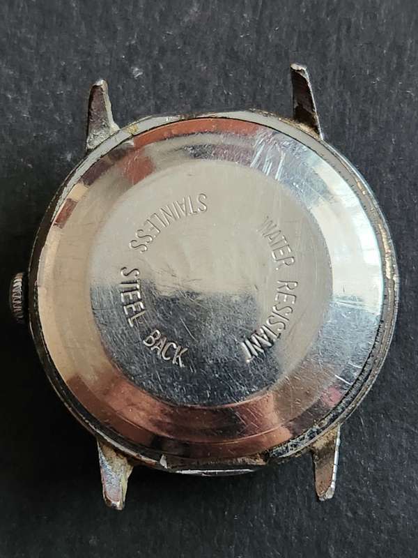 Vintage Timex Water Resistant Automatic Men`s Wrist Watch (not working)- as per photograph