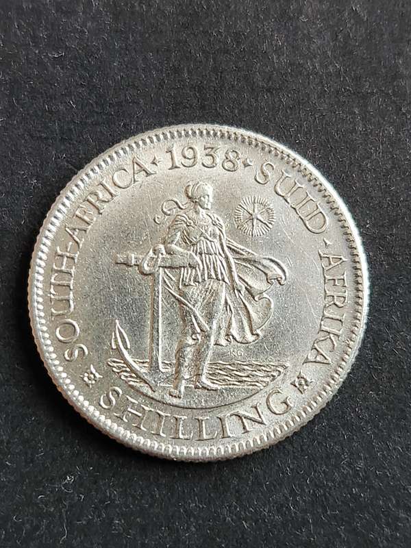 Union Shilling 1938 (nice condition) - as per photograph