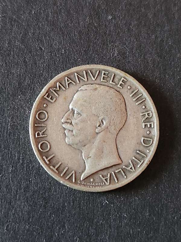 Italy 5 Lire 1927R Silver - as per photograph