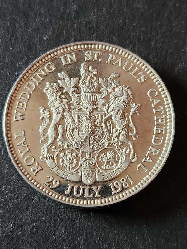 Sterling Silver Medallion to Commemorate the marriage of Price Wales and Lady Diana Spencer 29 July