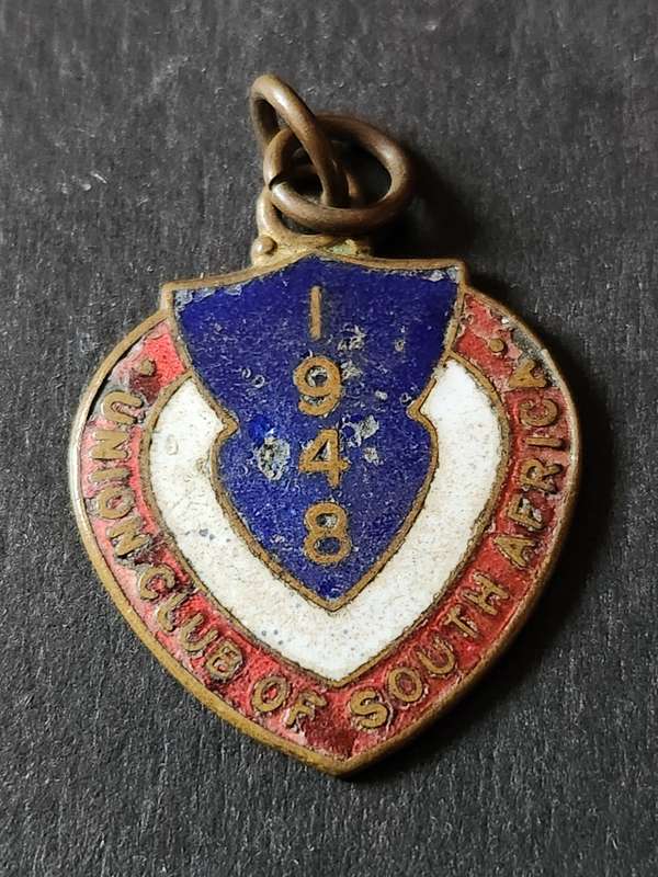 Union Club of South Africa Enamel Badge 1948 no. 1814 - as per photograph