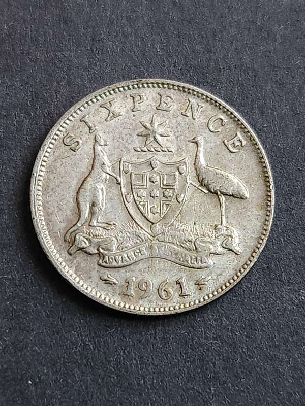 Australia Sixpence 1961 Silver- as per photograph