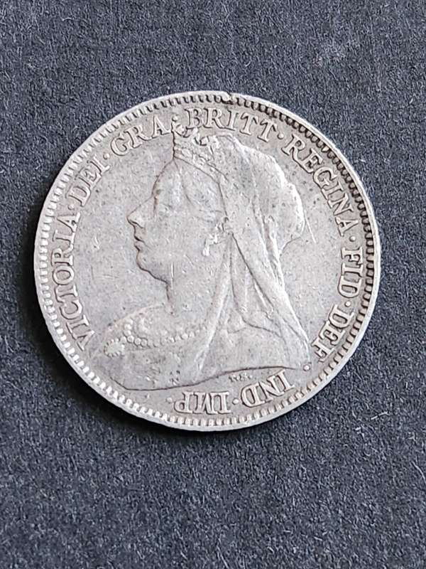 UK Sixpence 1895 VF+ - as per photograph