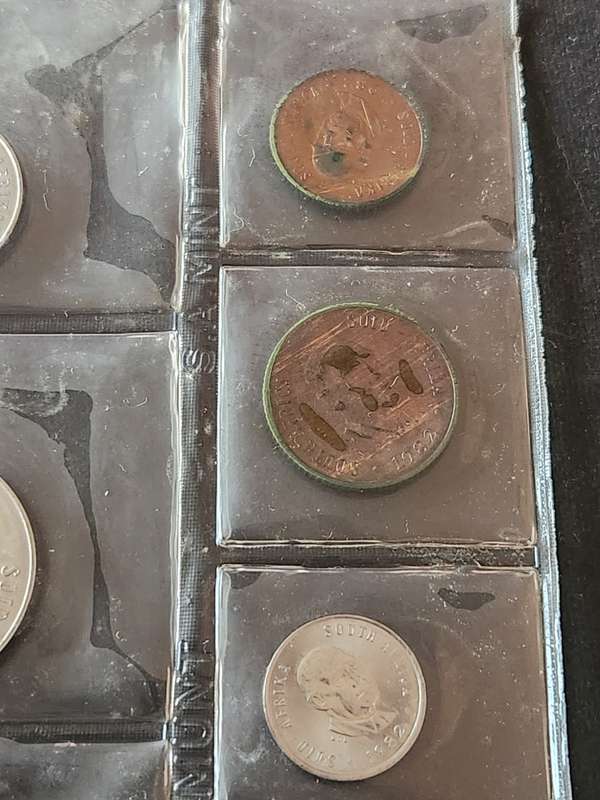 SA Mint Pack 1982 - as per photograph