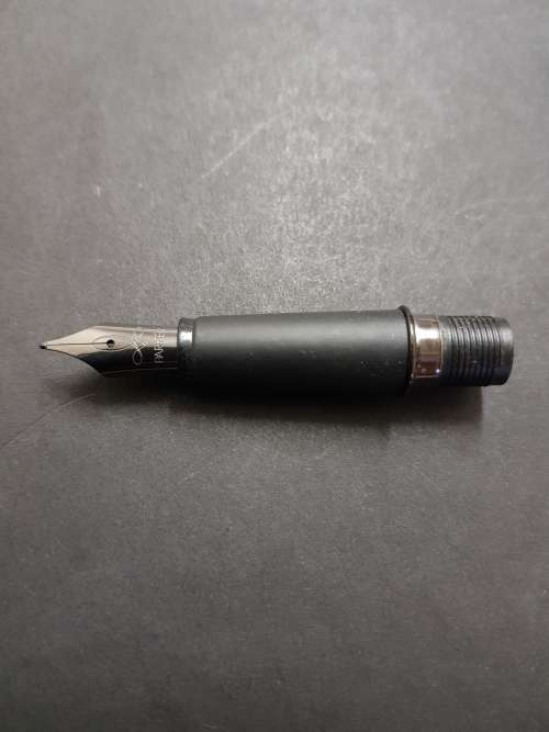 Parker Frontier Fountain Pen - made in USA (needs refill)