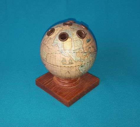 VINTAGE WORLD GLOBE PEN/ PENCIL HOLDER ON WOODEN BASE