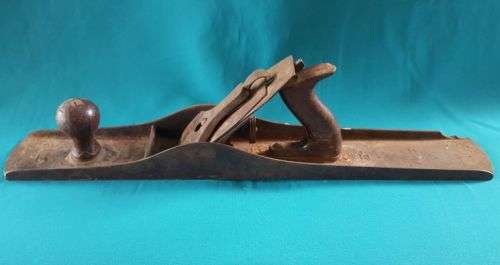VINTAGE STANLEY BAILEY NO.7 WOODWORKING PLANE
