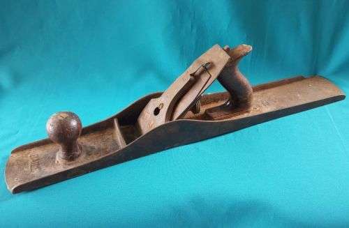 VINTAGE STANLEY BAILEY NO.7 WOODWORKING PLANE