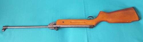 VINTAGE AIR RIFLE/ PELLET GUN (McCOY)