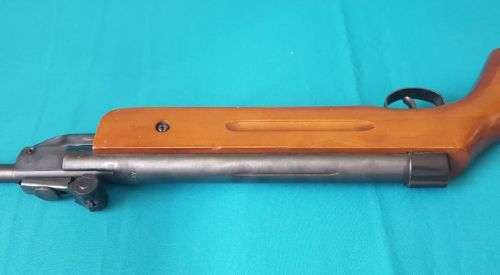 VINTAGE AIR RIFLE/ PELLET GUN (McCOY)